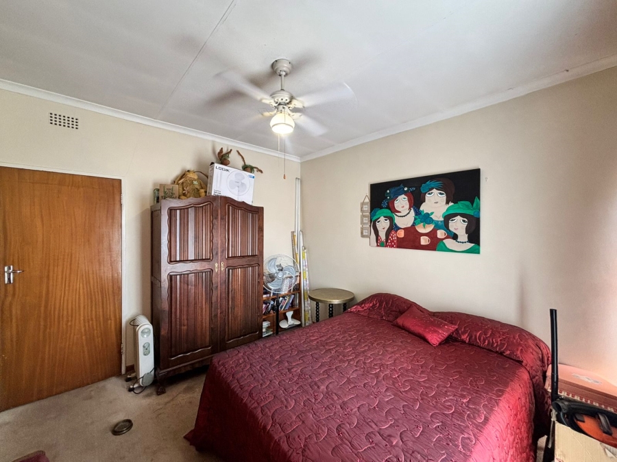 4 Bedroom Property for Sale in Flamwood North West